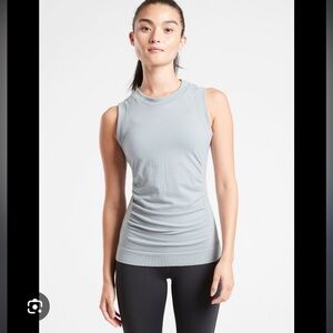 Athleta EUC Women's Foresthill Ascent  Seamless Tank Grayish Blue Size SMALL